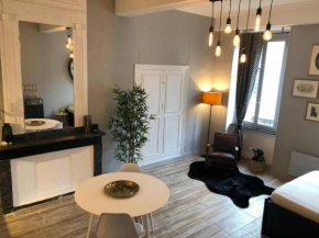 Studio au pied de la cité
